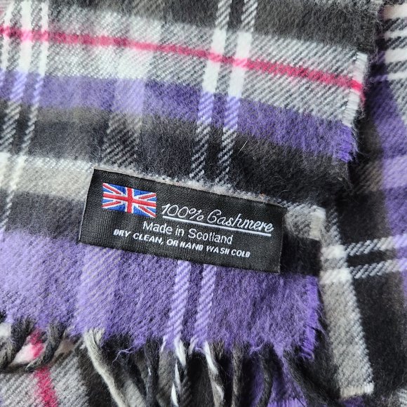 100% CASHMERE ~ Rectangular Fringe Made in Scotland 12" x 62" ~ PURPLE PLAID - Picture 2 of 2